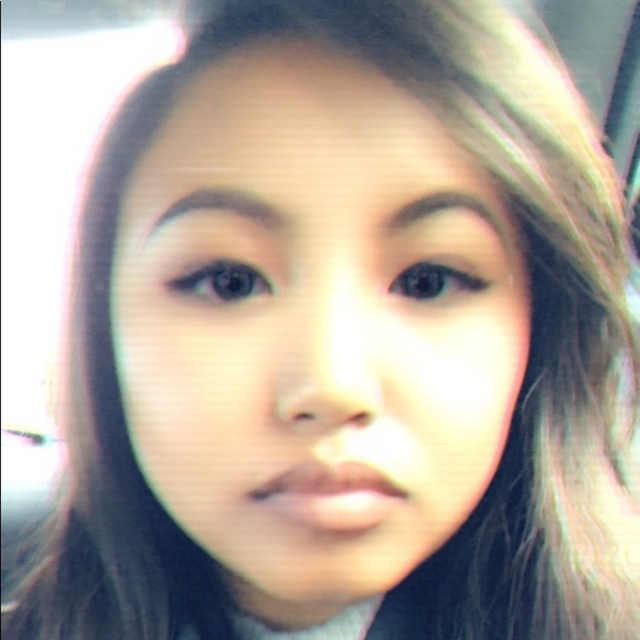 Meet your Posher, Krizta - Picture 4 of 4